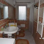 Casa Vacanze Lucheria 別荘 Loceri